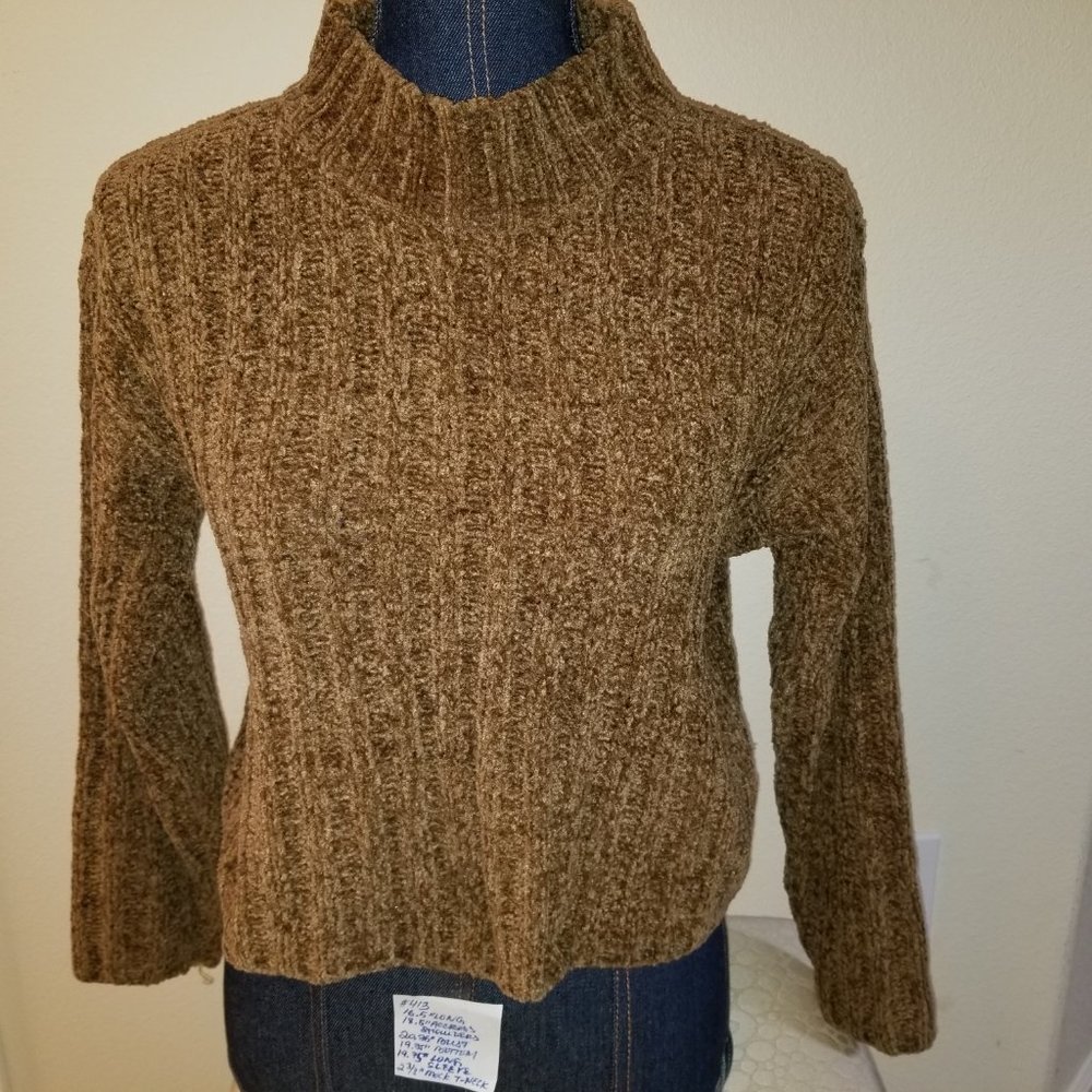 #413 NWOT Reference Point Brown Chenille Sweater S